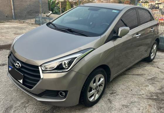 HYUNDAI HB20 1.6 PREMIUM 16V FLEX 4P AUTOMÁTICO